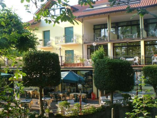Hotel Madonna Della Neve Pettenasco Exterior foto