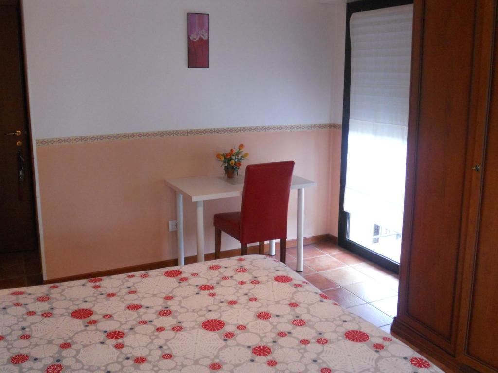 Hotel Madonna Della Neve Pettenasco Habitación foto